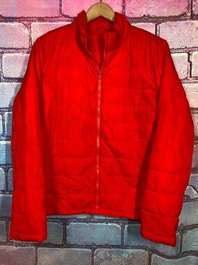 Red Puffer Jacket Mens M Lightweight Quilted Zip Coat